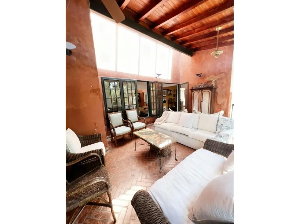 Se vende casa 440m2 Los Palos Grandes 5066 - 8