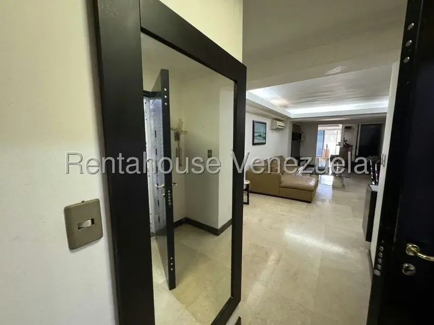 Apartamento (1 Nivel) en Venta en El Hatillo, Distrito Metropolitano - 8