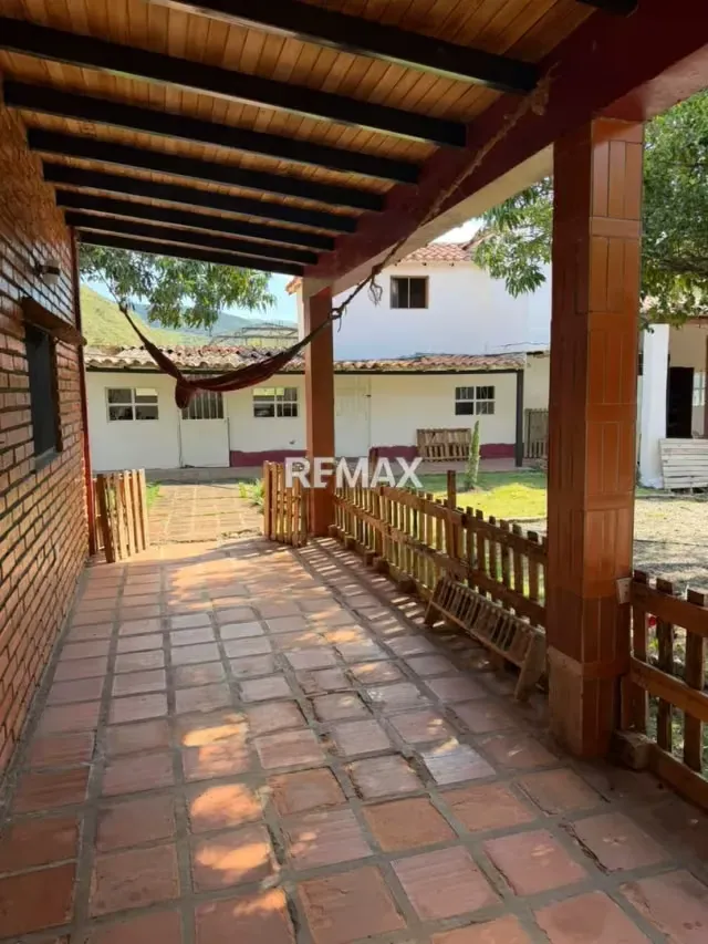 EN VENTA EXCLUSIVA CASA DE CAMPO. (A tan solo 35 min de san Cristóbal LOBATERA aldea Zaragoza - 4