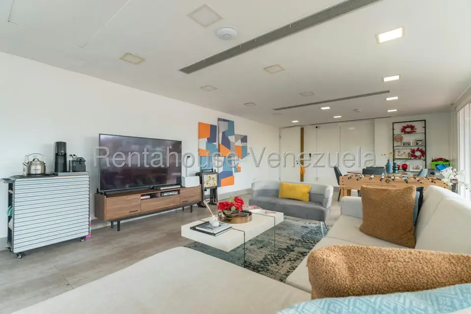 Apartamento (Penthouse) en Venta en Los Naranjos de Las Mercedes, Distrito Metropolitano - 9