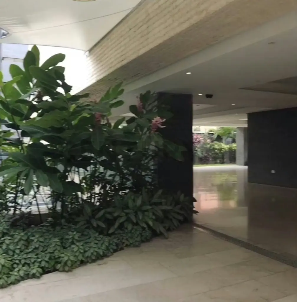 Excelente dúplex a estrenar pisos de mármol edificio con hermosas áreas - 15