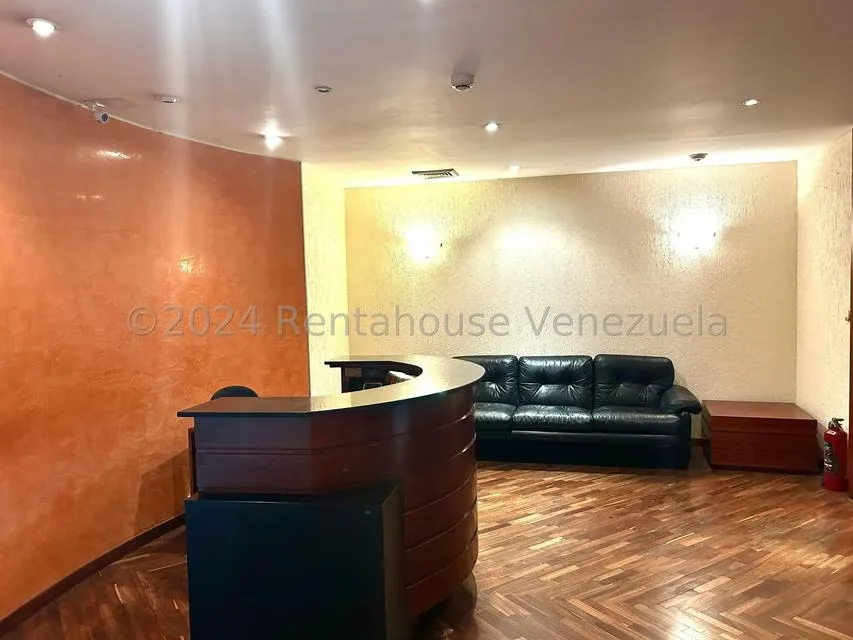 Oficina en Venta en Los Palos Grandes, Distrito Metropolitano - 4