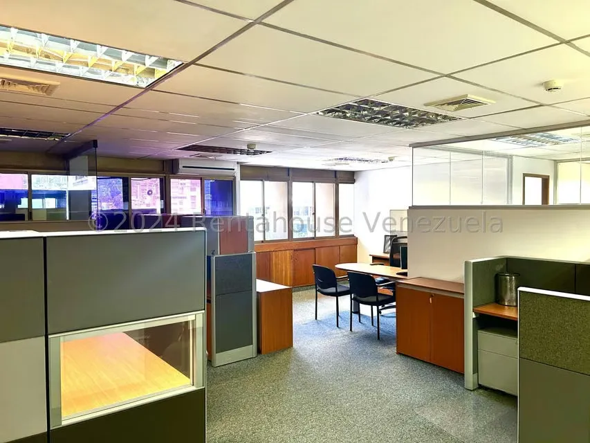 Oficina en Venta en Los Palos Grandes, Distrito Metropolitano - 6