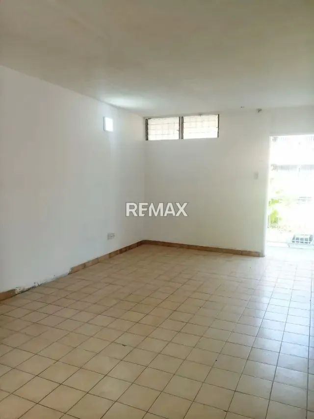 En venta lindo apartamento sin amoblar en piso 1 - 5