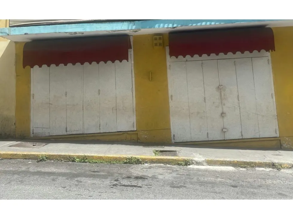 Vendo edificio con locales comerciales en el centro de Caracas - 2