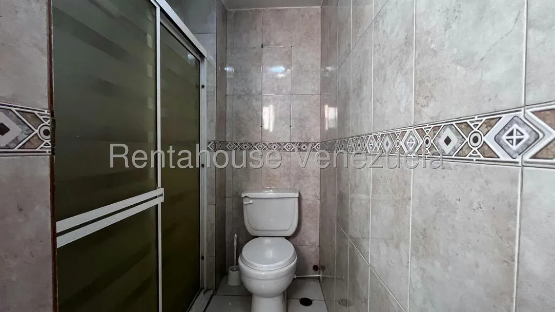 Apartamento (1 Nivel) en Alquiler en Tierra Negra, Zulia - 10