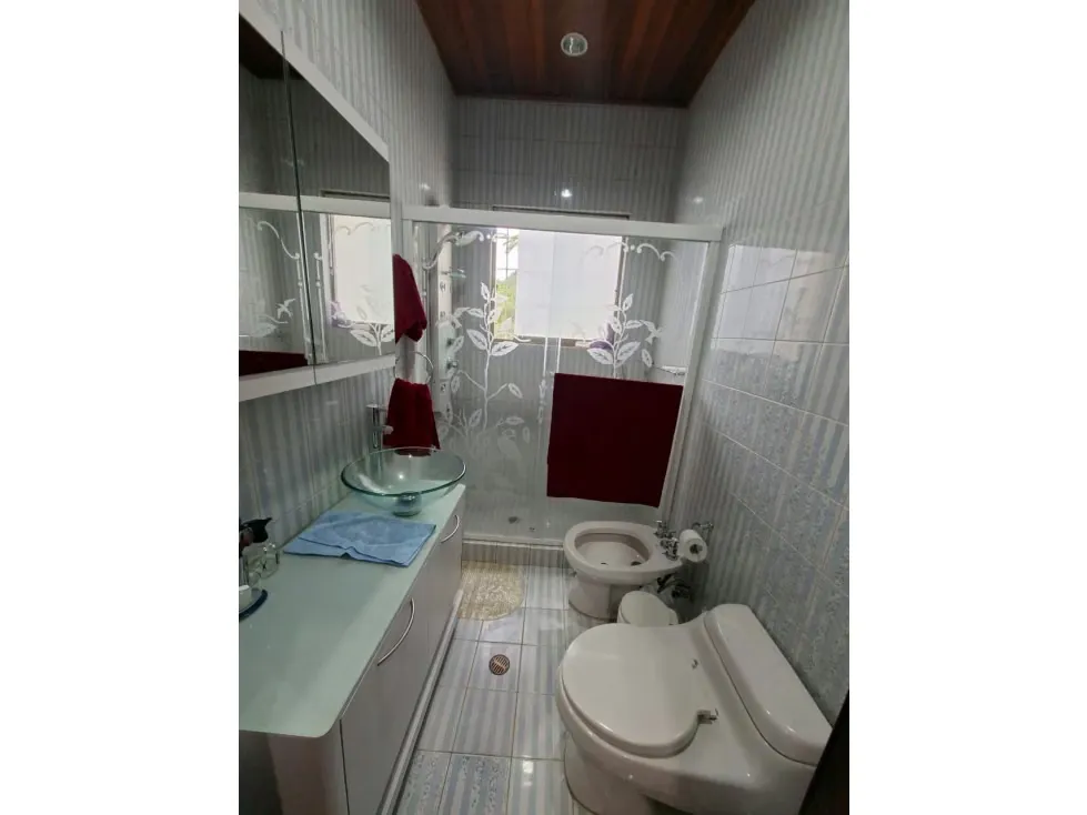 Vendo casa familiar 450m2 Alta Florida 2845 - 48