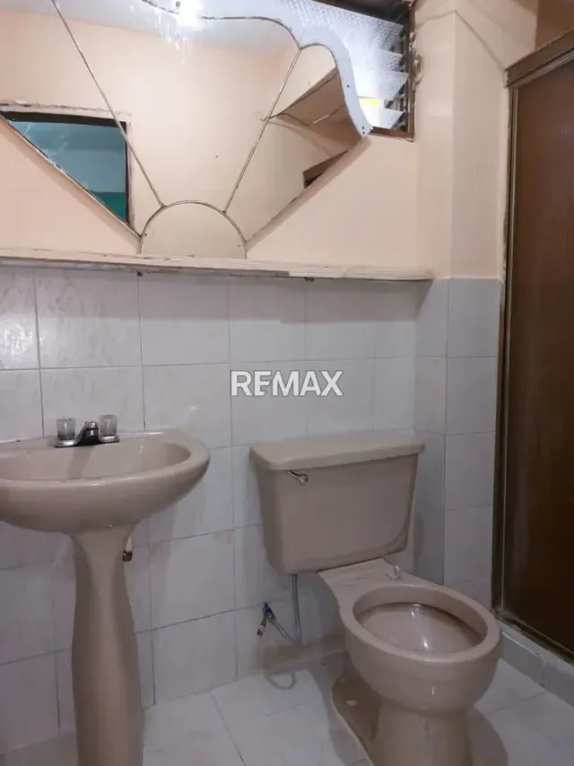 En alquiler cómoda habitación ubicada en Tierra Adentro - 4