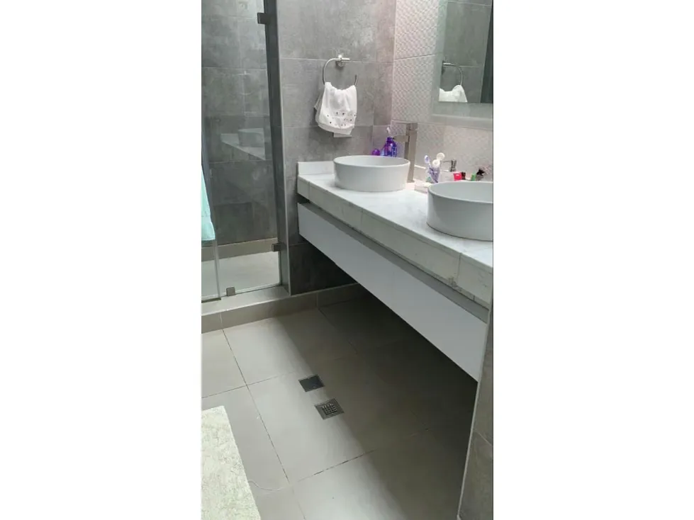 Se vende quinta una sola planta 750m2 La Lagunita 7721 - 10