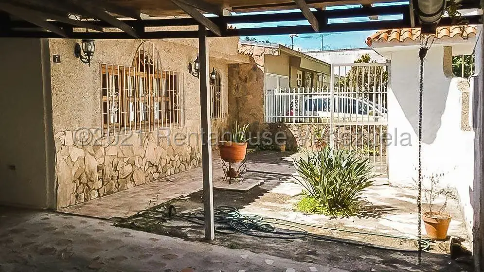 Casa (Multipes Niveles) en Venta en Los Castores, Miranda - 5