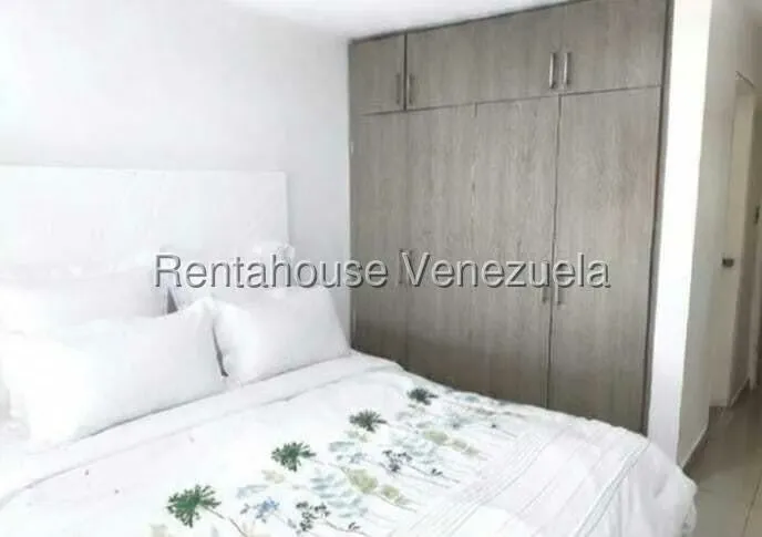 Apartamento (1 Nivel) en Venta en Parque Caiza, Distrito Metropolitano - 11