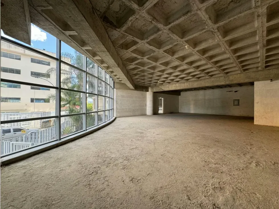 Local Comercial semindustrial a estrenar en Boleíta Norte 1.203,66 mts - 17