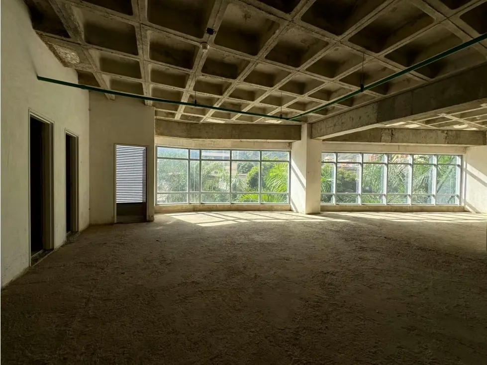 Local Comercial semindustrial a estrenar en Boleíta Norte 1.203,66 mts - 10