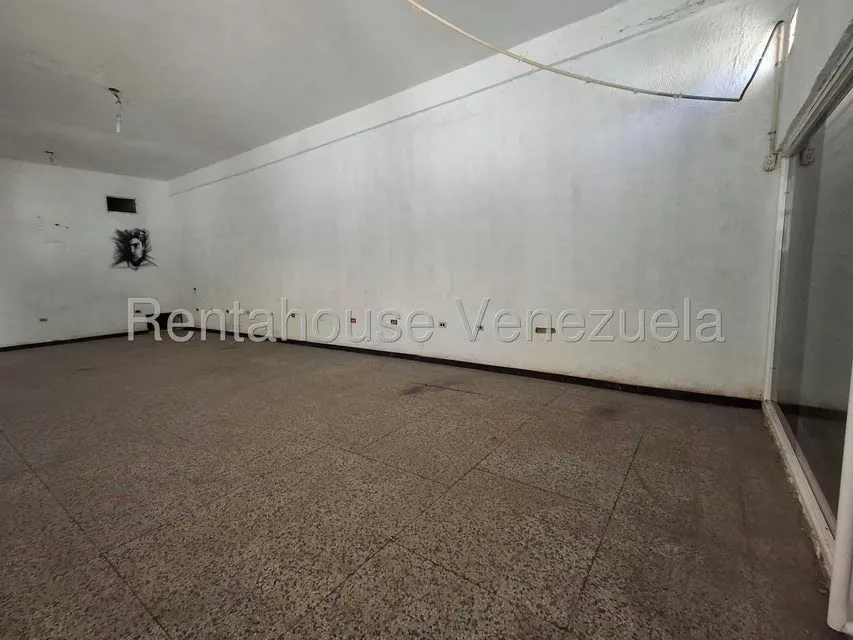 Comercial (Local Comercial) en Venta en Casco Central, Zulia - 4