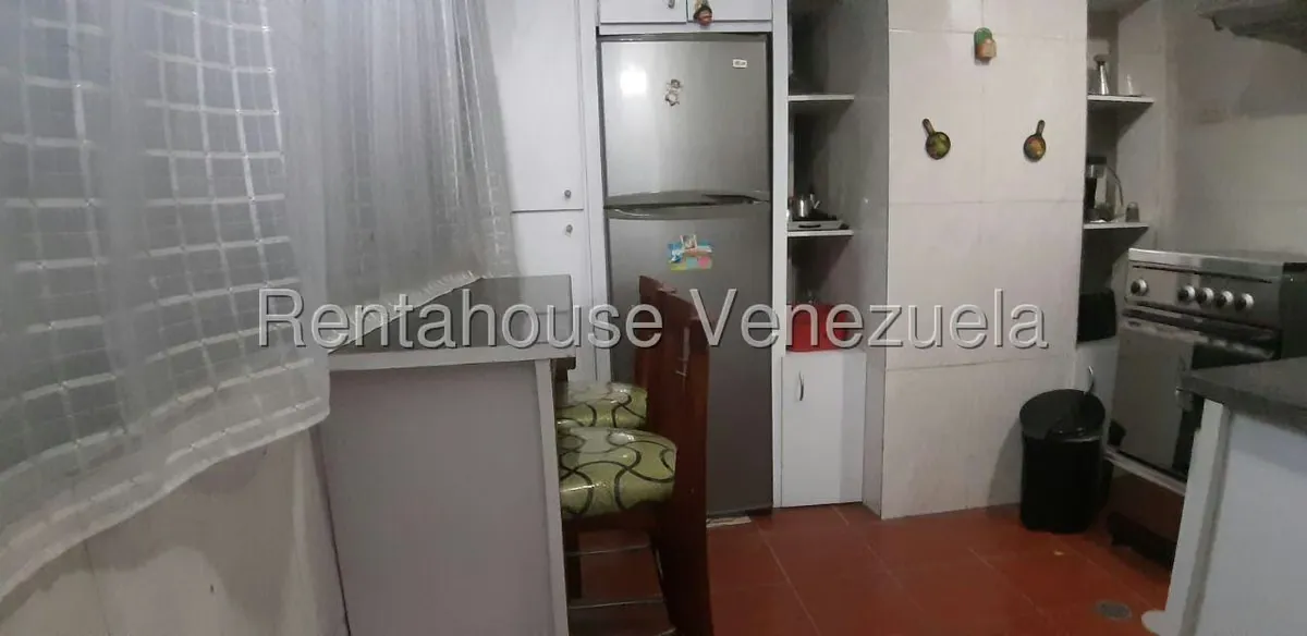 Apartamento (1 Nivel) en Venta en Parroquia La Candelaria, Distrito Metropolitano - 12