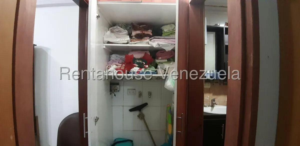 Apartamento (1 Nivel) en Venta en Parroquia La Candelaria, Distrito Metropolitano - 18