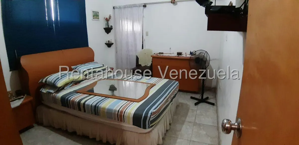 Apartamento (1 Nivel) en Venta en Parroquia La Candelaria, Distrito Metropolitano - 19