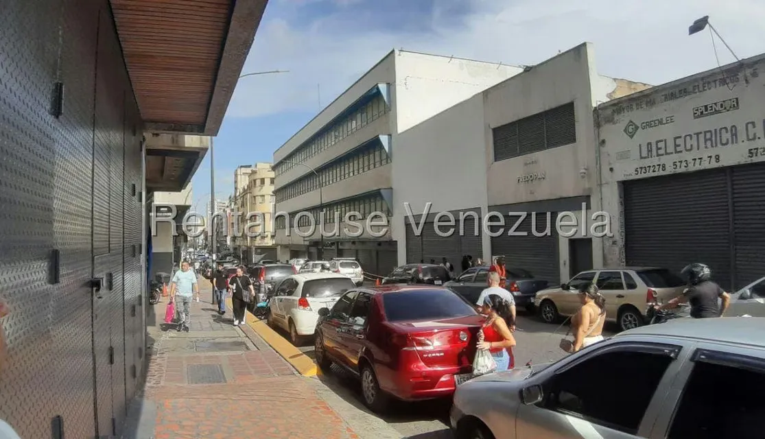Apartamento (1 Nivel) en Venta en Parroquia La Candelaria, Distrito Metropolitano - 29