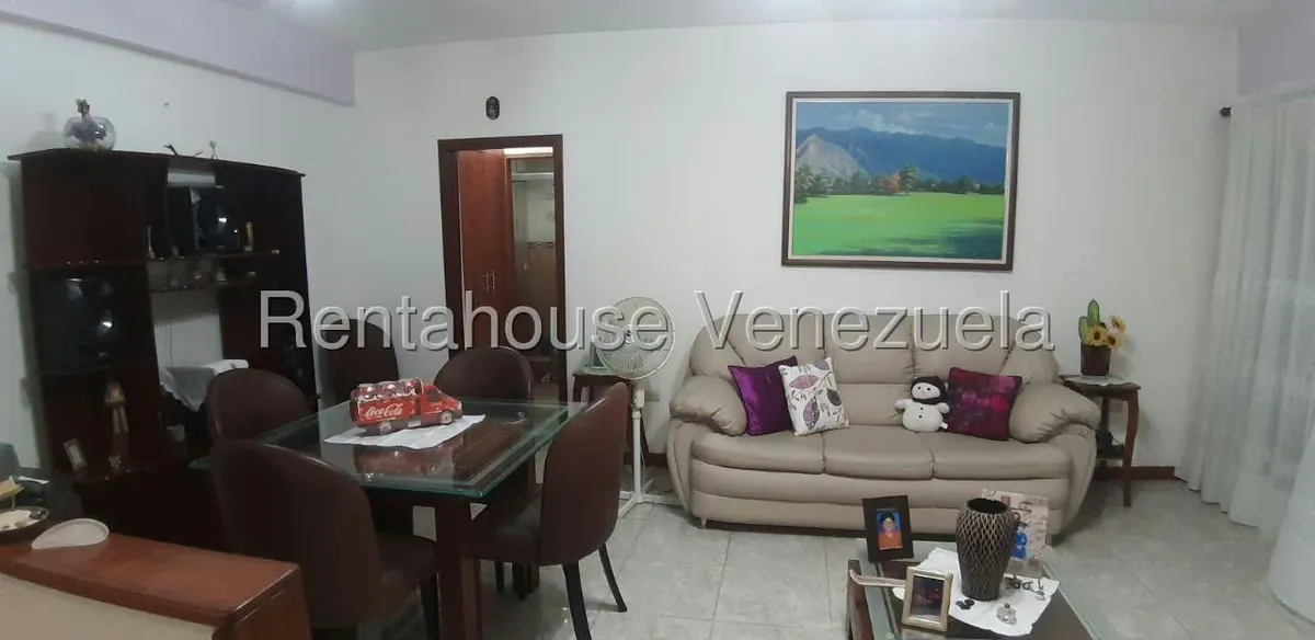 Apartamento (1 Nivel) en Venta en Parroquia La Candelaria, Distrito Metropolitano - 6