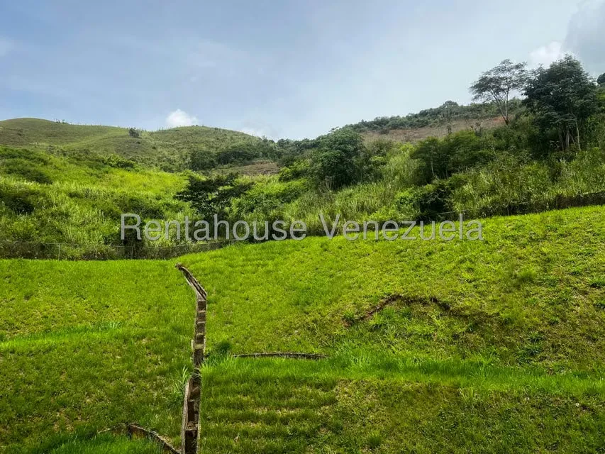 Apartamento (1 Nivel) en Venta en El Hatillo, Distrito Metropolitano - 21