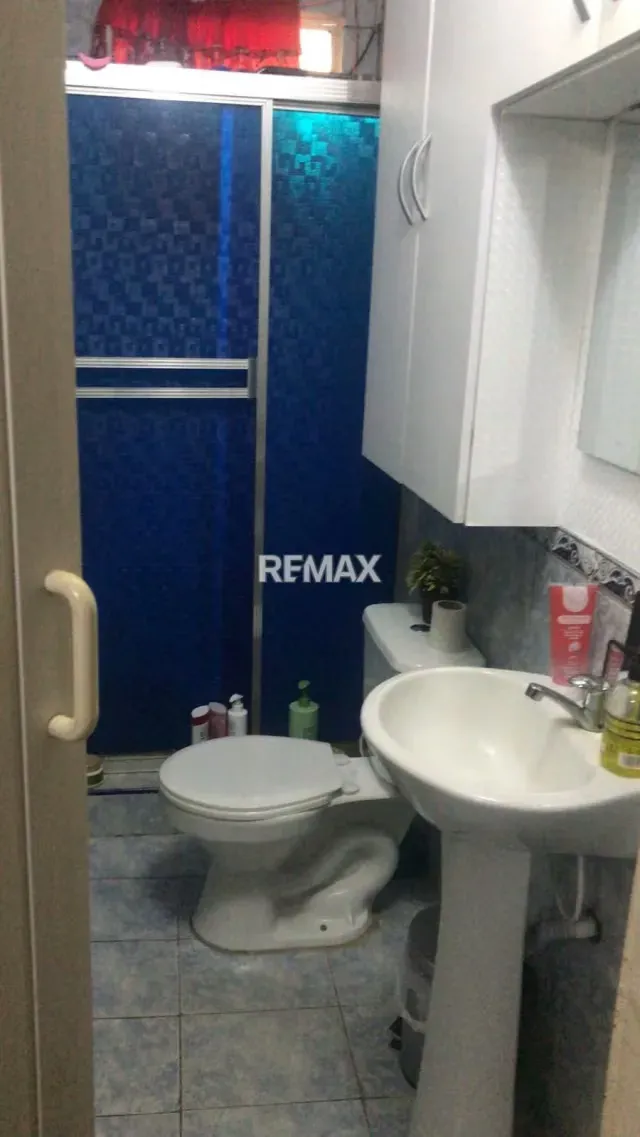 CASA DE DOS NIVELES LISTA PARA HABITAR - 9