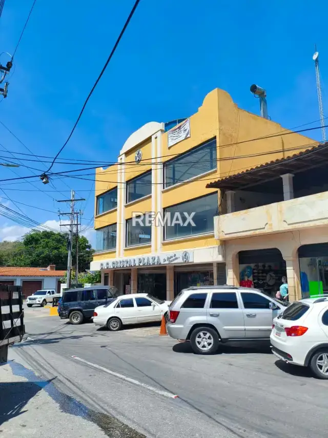Venta de local en obra gris de 28 metros Cuadrados ubicado en San Mateo Estado Aragua