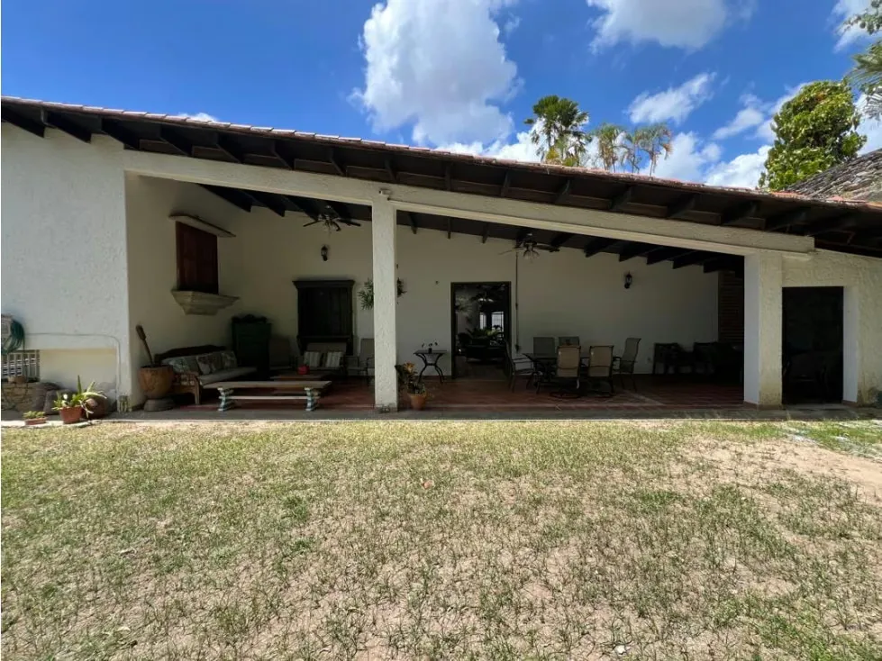 Se vende casa 1102m² 4h+2s/4b+s/5p Prados del Este - 11