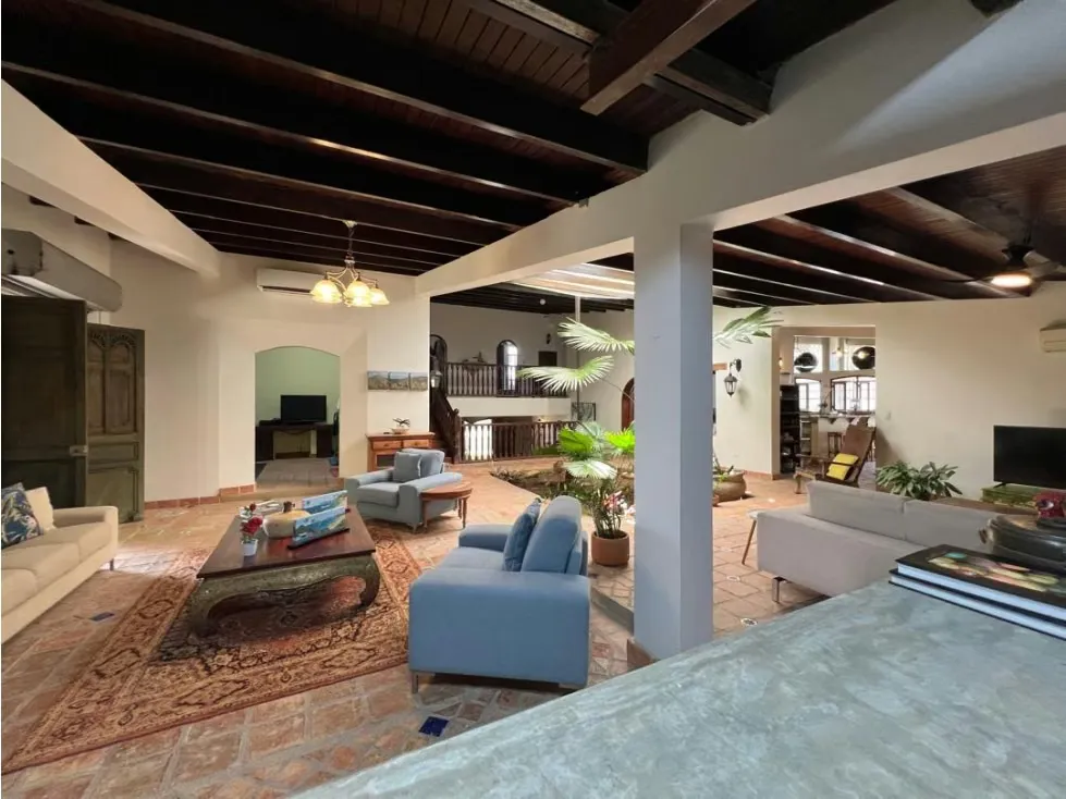 Se vende casa 1102m² 4h+2s/4b+s/5p Prados del Este - 23