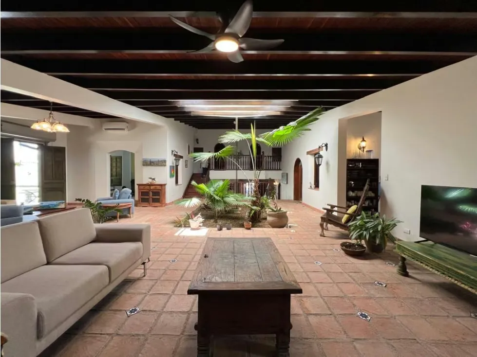 Se vende casa 1102m² 4h+2s/4b+s/5p Prados del Este - 25