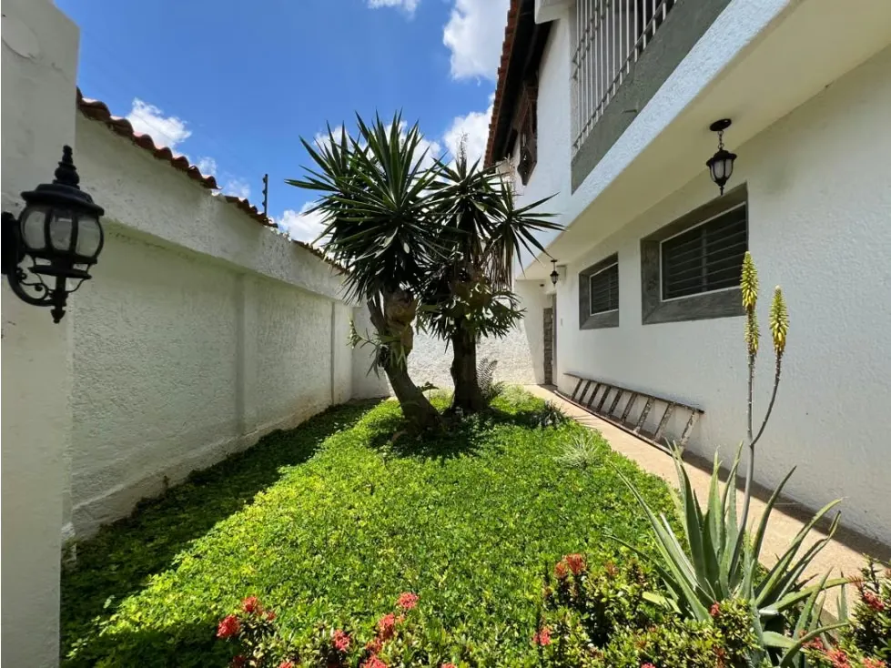 Se vende casa 1102m² 4h+2s/4b+s/5p Prados del Este - 41