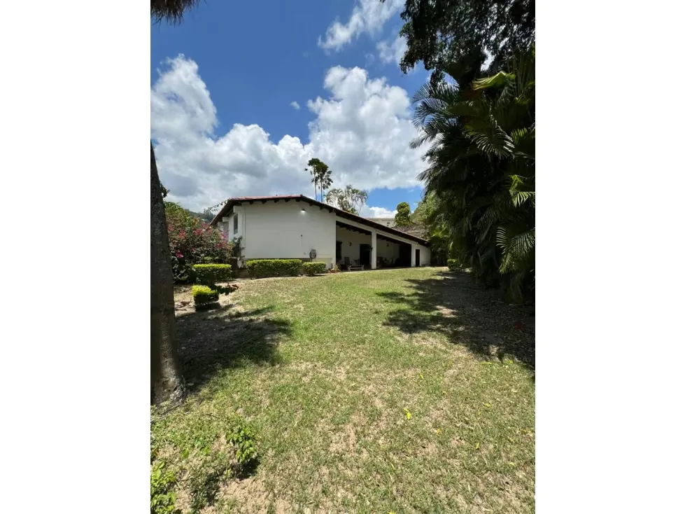 Se vende casa 1102m² 4h+2s/4b+s/5p Prados del Este - 7