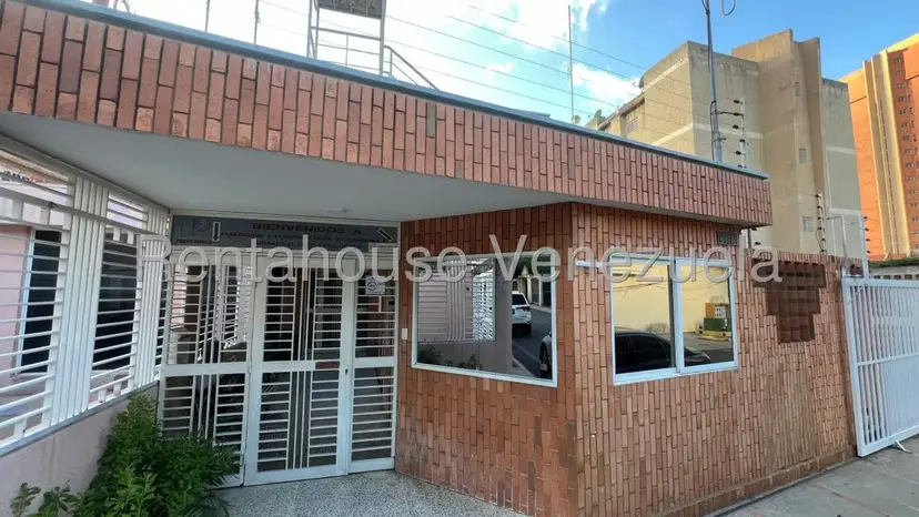 Comercial (Edificio) en Alquiler en Las Mercedes, Zulia