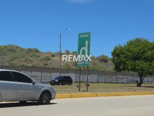 OPORTUNIDAD DE INVERSIÓN: TERRENO CON POTENCIAL PARA PROYECTO RESIDENCIAL - 7