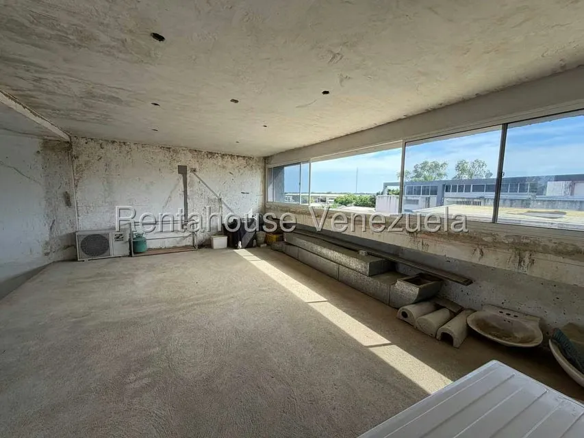 Townhouse (Multiples Niveles) en Venta en Avenida Intercomunal, Zulia - 11