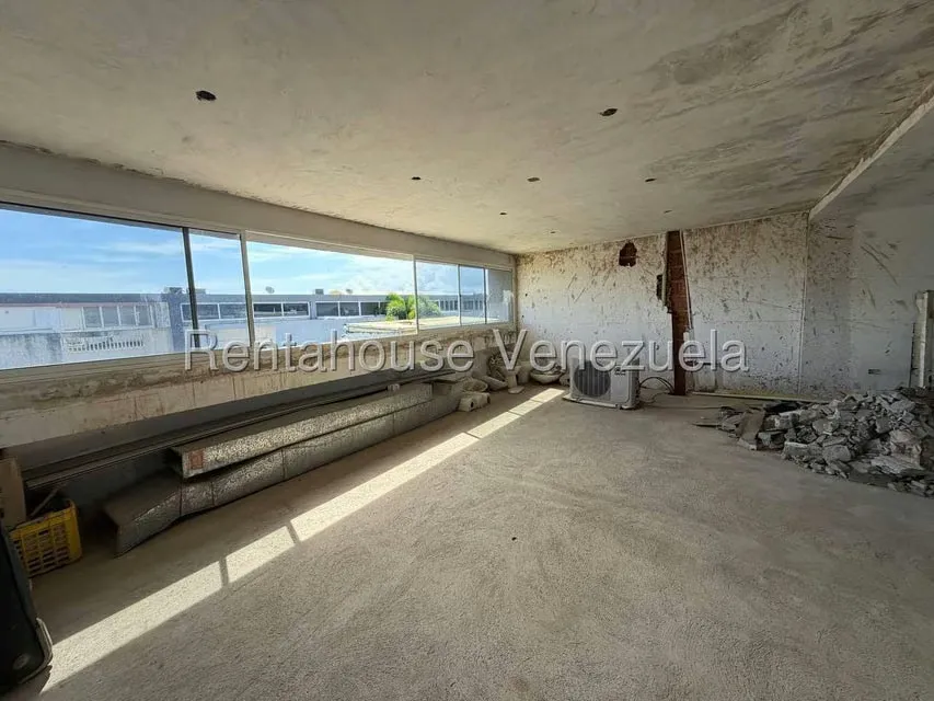 Townhouse (Multiples Niveles) en Venta en Avenida Intercomunal, Zulia - 14