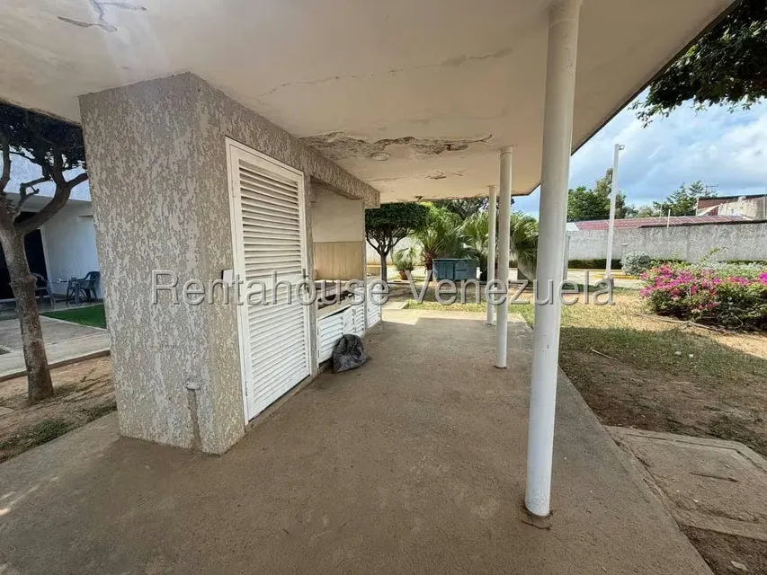 Townhouse (Multiples Niveles) en Venta en Avenida Intercomunal, Zulia - 22
