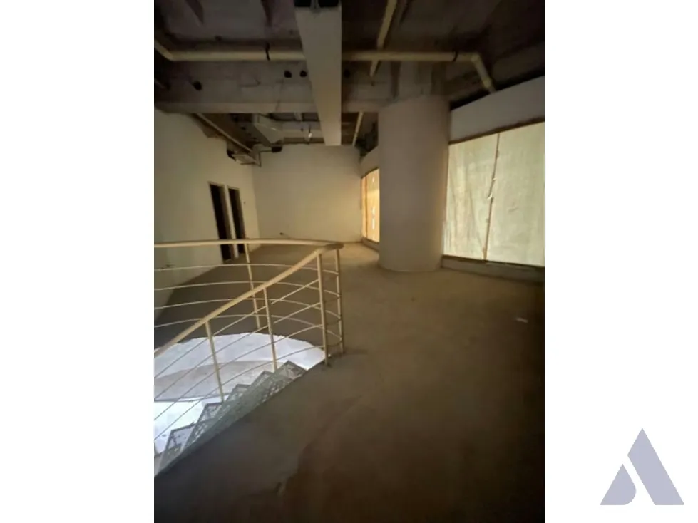 Vendo local 208m2 San José de Tarbes 4060 - 11