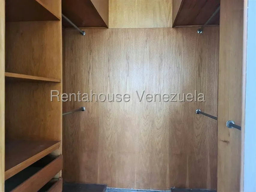 Apartamento (Planta Baja) en Venta en Colinas de Valle Arriba / Mirador de Los Campitos, Distrito Metropolitano - 15