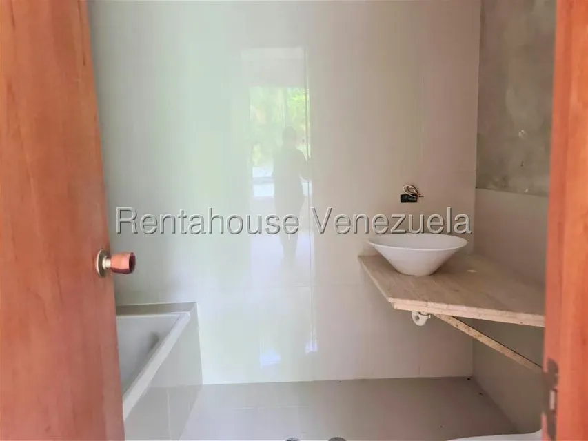 Apartamento (Planta Baja) en Venta en Colinas de Valle Arriba / Mirador de Los Campitos, Distrito Metropolitano - 21
