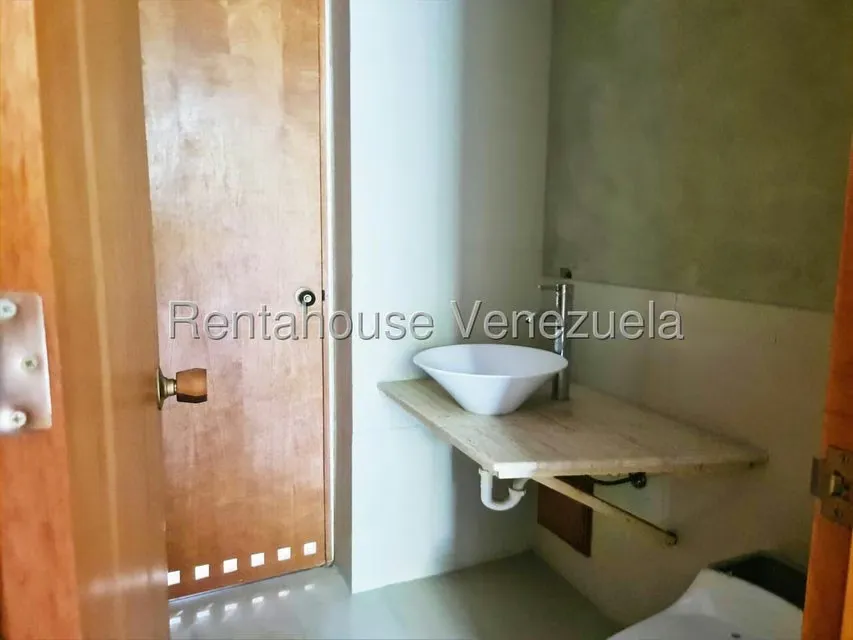 Apartamento (Planta Baja) en Venta en Colinas de Valle Arriba / Mirador de Los Campitos, Distrito Metropolitano - 25