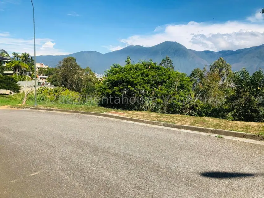 Terreno (Residencial) en Venta en Los Naranjos del Cafetal, Distrito Metropolitano - 15