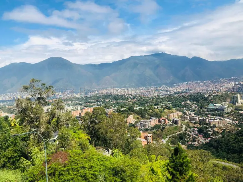 Terreno (Residencial) en Venta en Los Naranjos del Cafetal, Distrito Metropolitano - 24