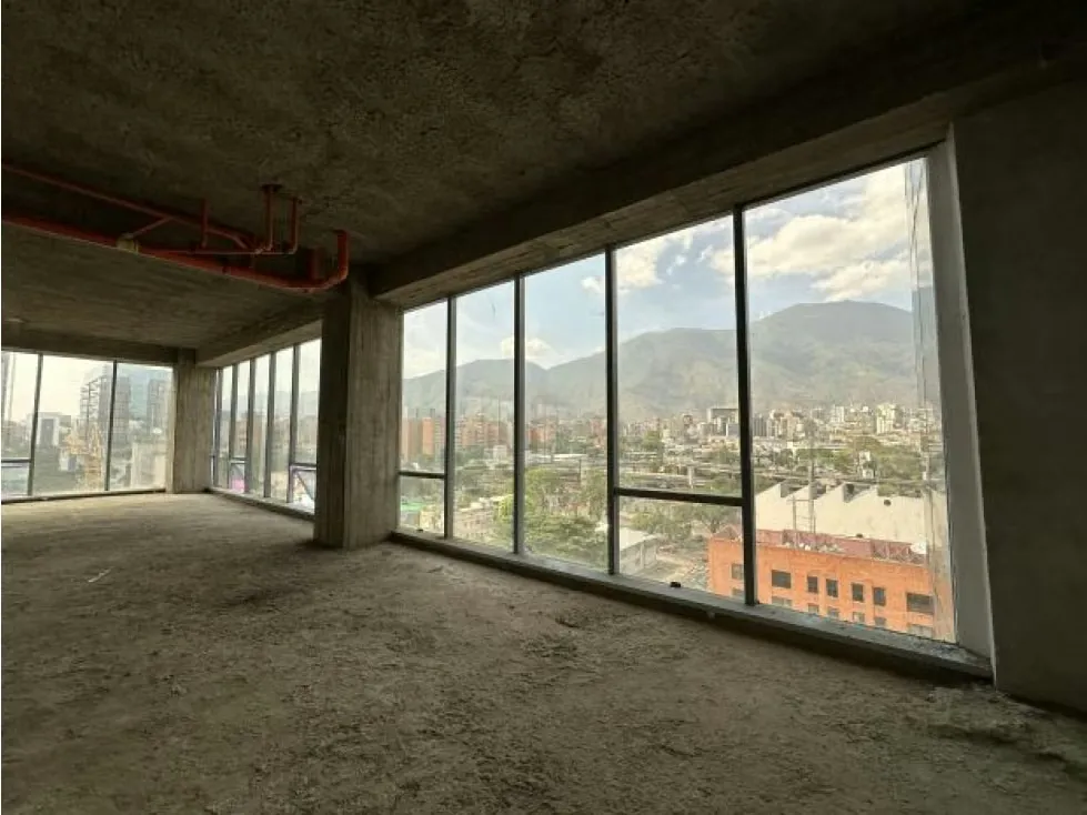 AMPLIA OFICINA CON VISTA AL AVILA EN LAS MERCEDES OBRA GRIS Anma - 3