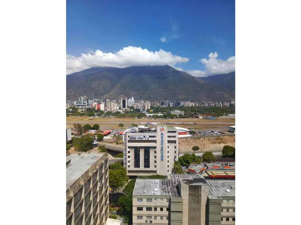 Alquilo oficina 315m2 Eurobuilding, Las Mercedes 6555 - 7