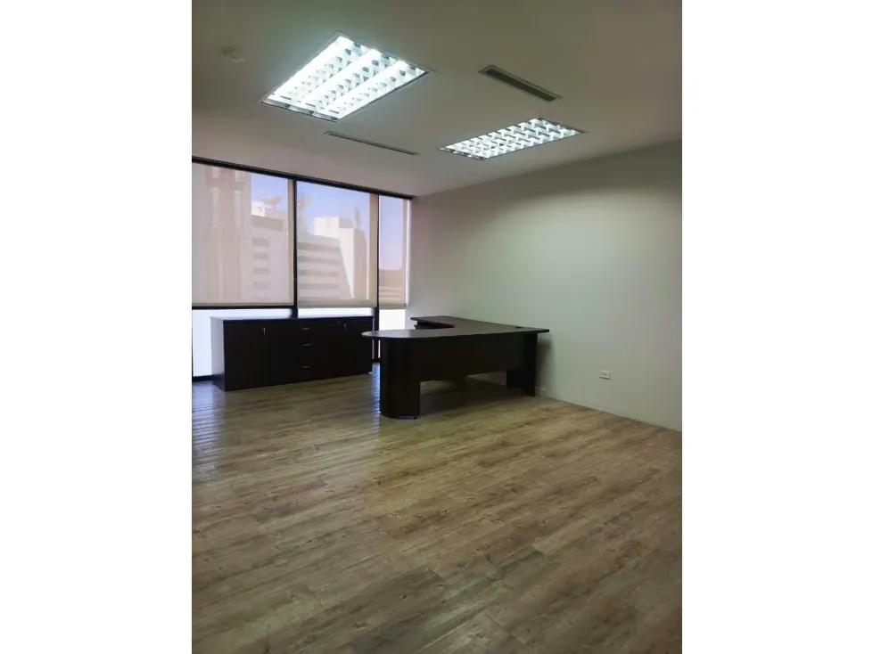 Alquilo oficina 315m2 Eurobuilding, Las Mercedes 6555 - 8