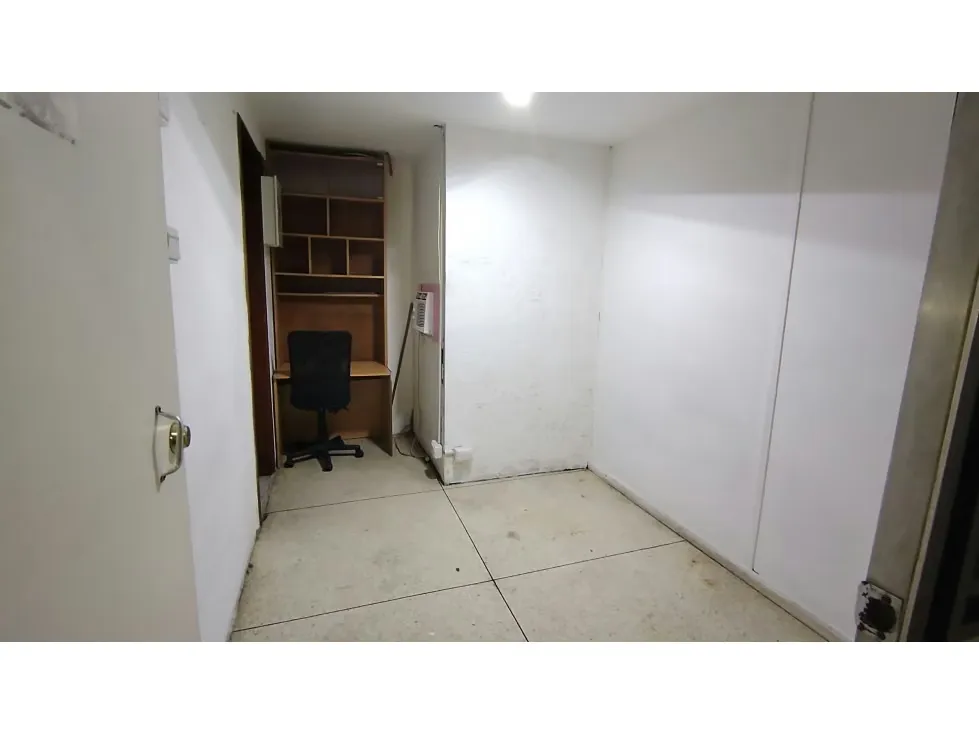 Local Comercial en Alquiler en Av. Sucre de Catia, Caracas 260m2 - 5