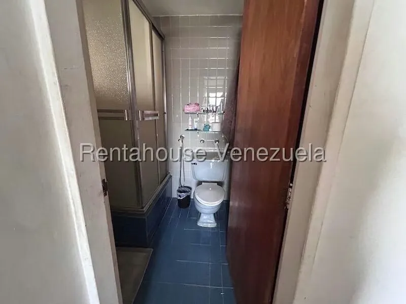 Apartamento (1 Nivel) en Venta en Los Chorros, Distrito Metropolitano - 9