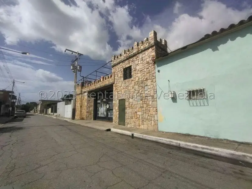 Terreno (Comercial) en Venta en Centro Palo Negro, Aragua