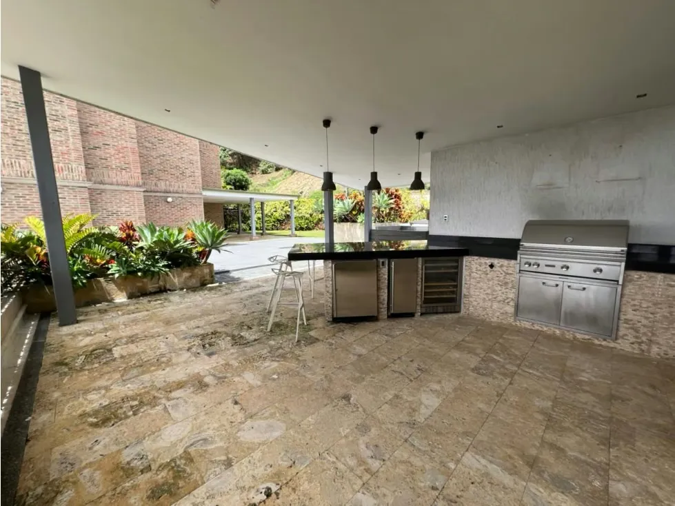 Se vende PB 290+500m2 Los Naranjos 0053 - 22