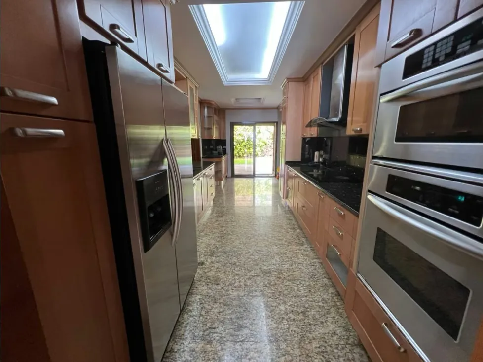 Se vende PB 290+500m2 Los Naranjos 0053 - 7